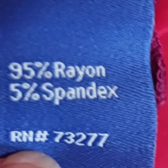 Apt. 9 Wine Color twist Front tee Size XLarge - Picture 4 of 8